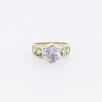 10k Yellow Gold Syntetic white gemstone ring ajjr76 Size: 2.5 3