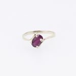 10k Yellow Gold Syntetic red gemstone ring ajjr47 Size: 2.5 3