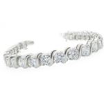 Ladies .925 Italian Sterling Silver round fancy cz bracelet Length - 7.5 inches Width - 7mm 1