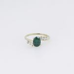 10k Yellow Gold Syntetic green gemstone ring ajr8 Size: 8 3