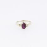 10k Yellow Gold Syntetic red gemstone ring ajjr50 Size: 2.75 3