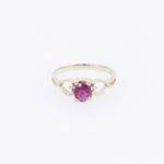 10k Yellow Gold Syntetic red gemstone ring ajjr44 Size: 3 3