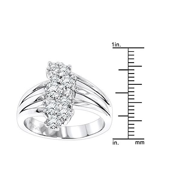 "Platinum Round Diamond Right Hand Ring for Women by LUXURMAN (0.7 Ctw