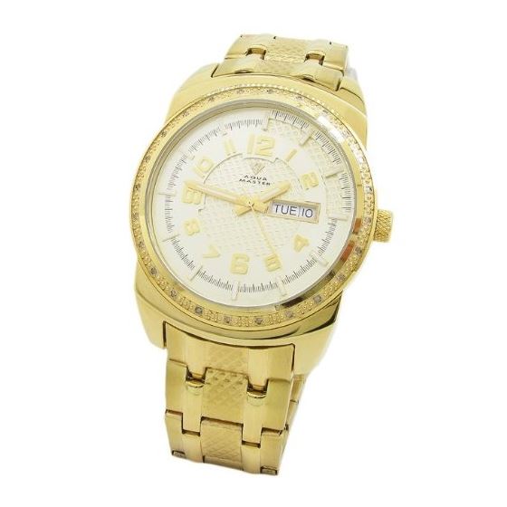 Quartz 0.20Ctw Diamond Watch AQMNW07